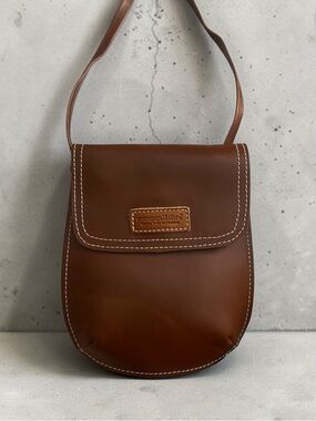 Handmade Leather Mini Bag Crossbody | Costa Rica | Cuerpopapel & Tijera